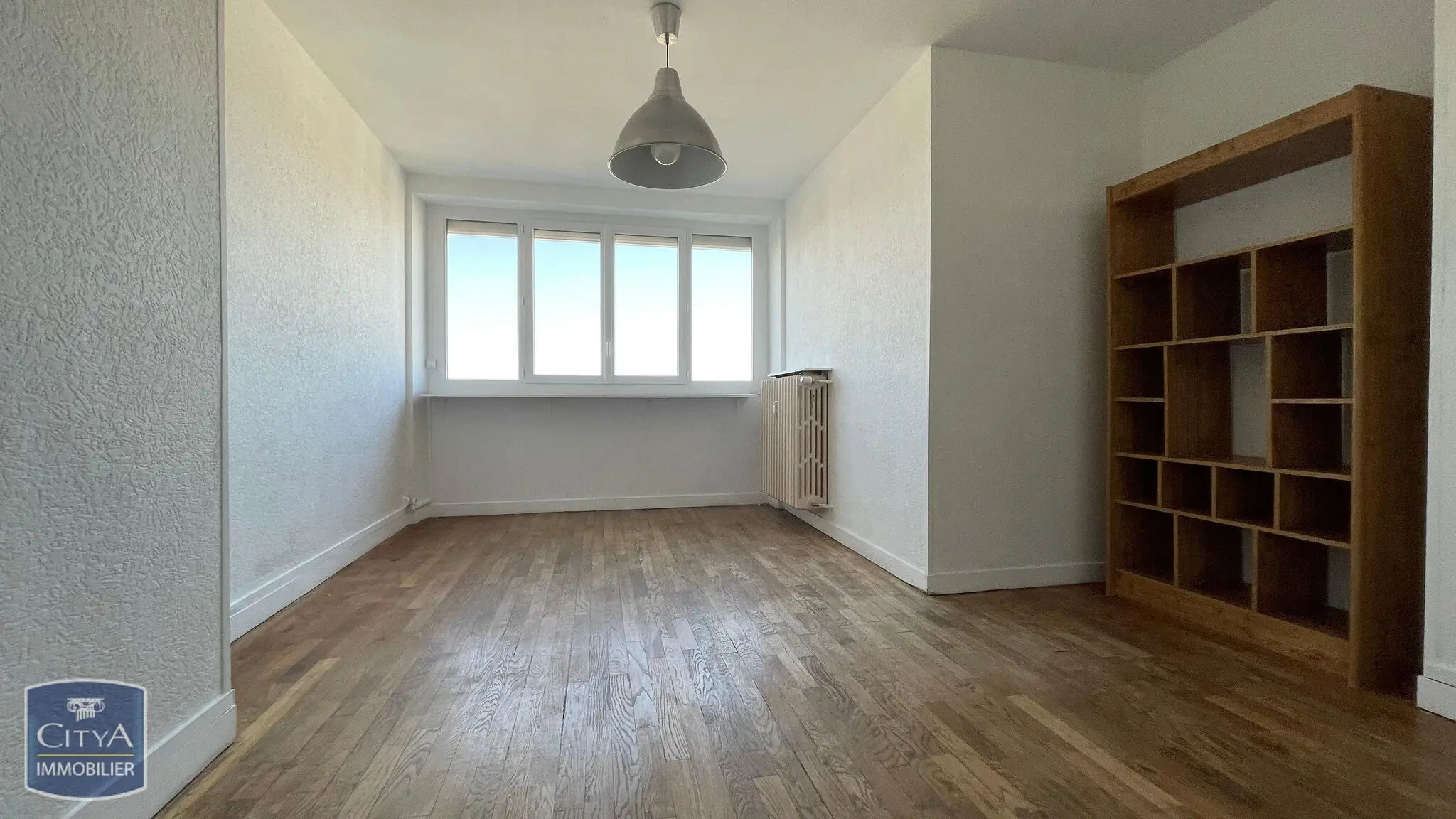 Photo 2 Appartement 1 pièce 31m²