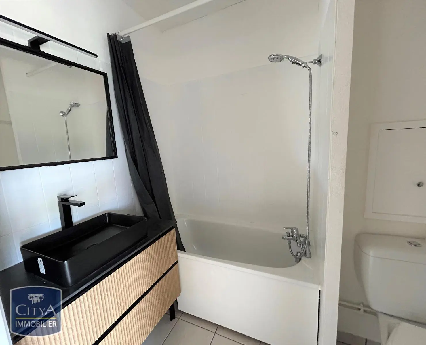 Photo 4 Appartement 1 pièce 28.07m²