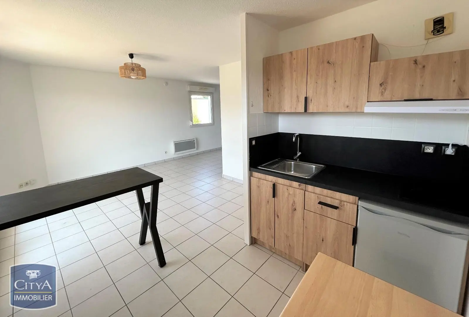 Photo 2 Appartement 1 pièce 28.07m²