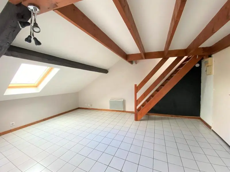 Photo 1 Appartement 1 pièce 20.6m²
