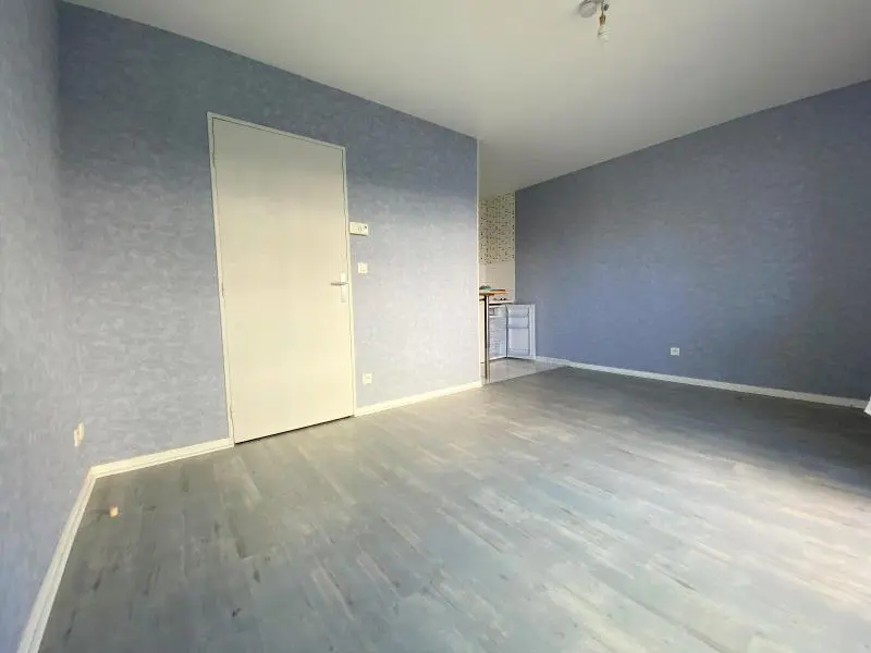 Photo 3 Appartement 1 pièce 24.45m²