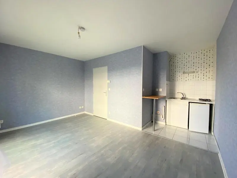 Photo 2 Appartement 1 pièce 24.45m²