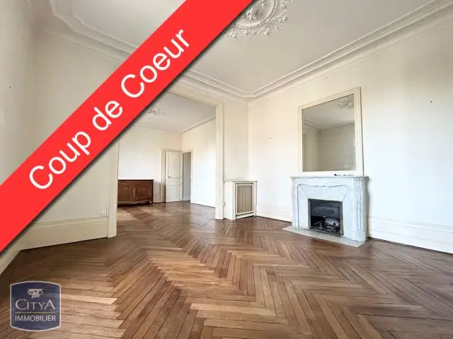 Photo 1 Appartement 7 pièces 201.35m²