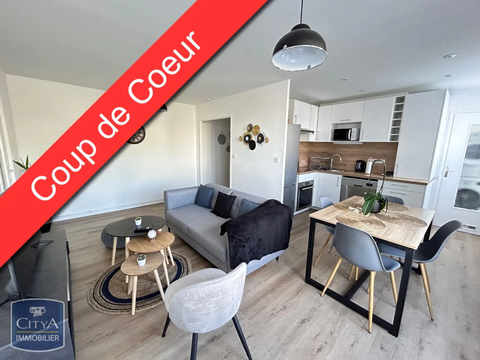 Photo 1 Appartement 1 pièce 9.92m²