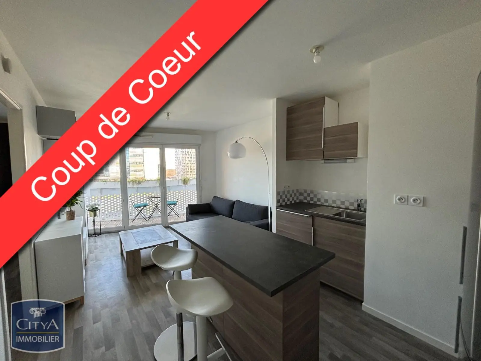 Photo 1 Appartement 2 pièces 37.84m²