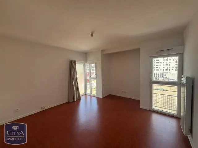 Photo 2 Appartement 1 pièce 25.8m²