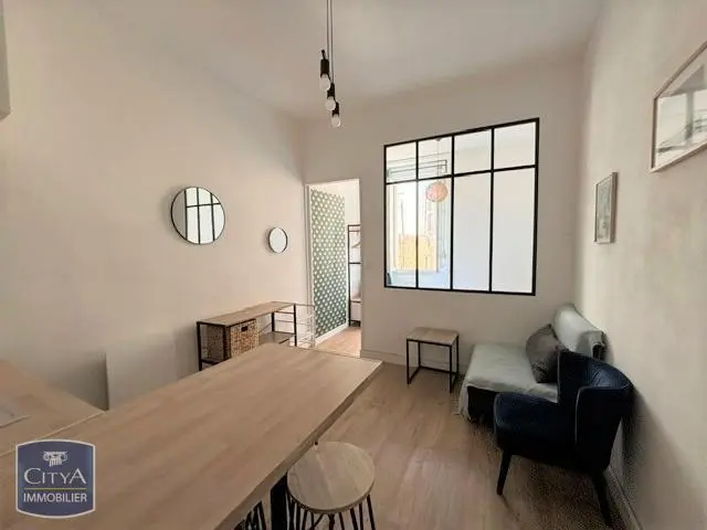 Photo 1 Appartement 1 pièce 22.5m²