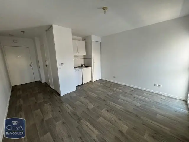 Photo 2 Appartement 1 pièce 25.33m²