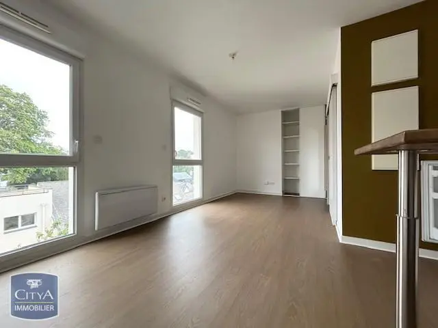 Photo 1 Appartement 1 pièce 28.85m²