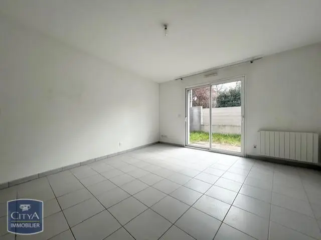 Photo 1 Appartement 1 pièce 26.84m²
