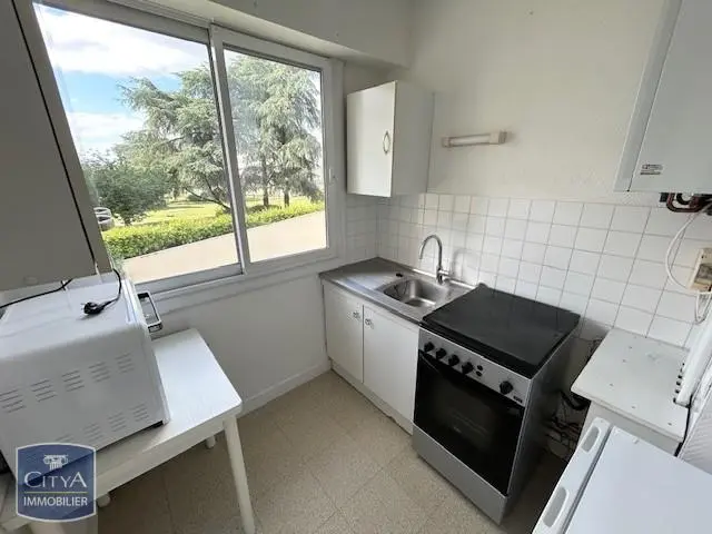 Photo 3 Appartement 1 pièce 32.44m²