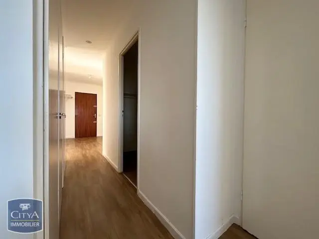 Photo 15 Appartement 4 pièces 83.28m²