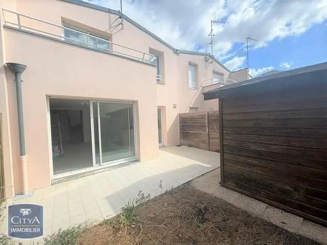 Photo 1 Maison 4 pièces 83m²