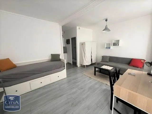 Photo 1 Appartement 1 pièce 24.9m²