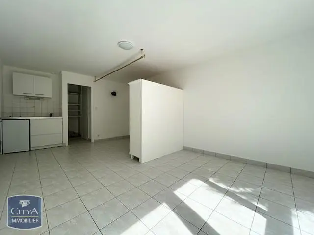 Photo 3 Appartement 1 pièce 25.74m²