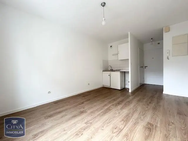 Photo 2 Appartement 1 pièce 18.49m²