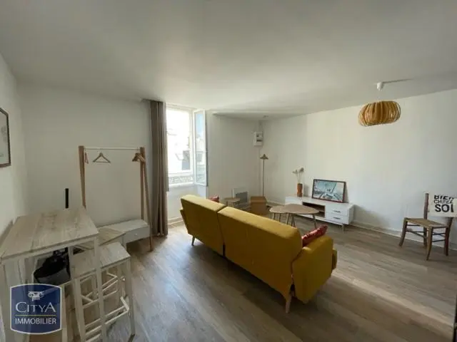 Photo 2 Appartement 1 pièce 23.31m²