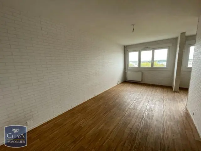 Photo 1 Appartement 1 pièce 32.27m²