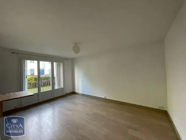 Photo 2 Appartement 1 pièce 25.7m²