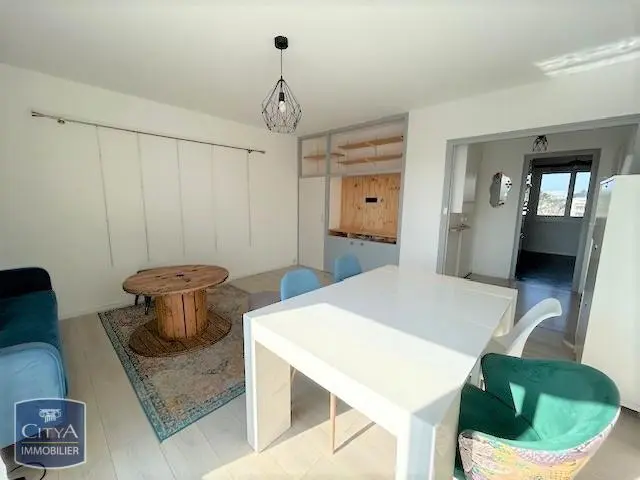 Photo 2 Appartement 4 pièces 76.05m²