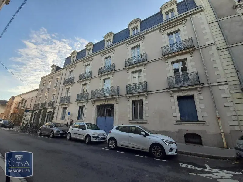 Photo 1 Appartement 1 pièce 14.72m²