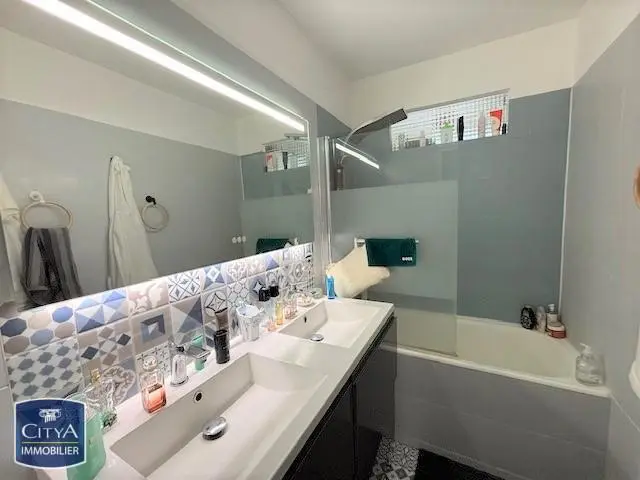 Photo 13 Appartement 4 pièces 76.05m²