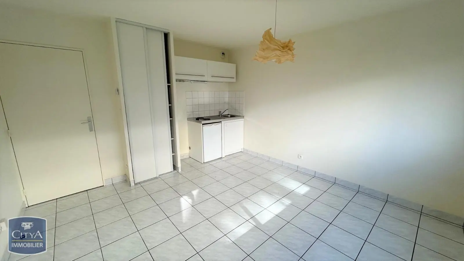 Photo 3 Appartement 1 pièce 23.06m²