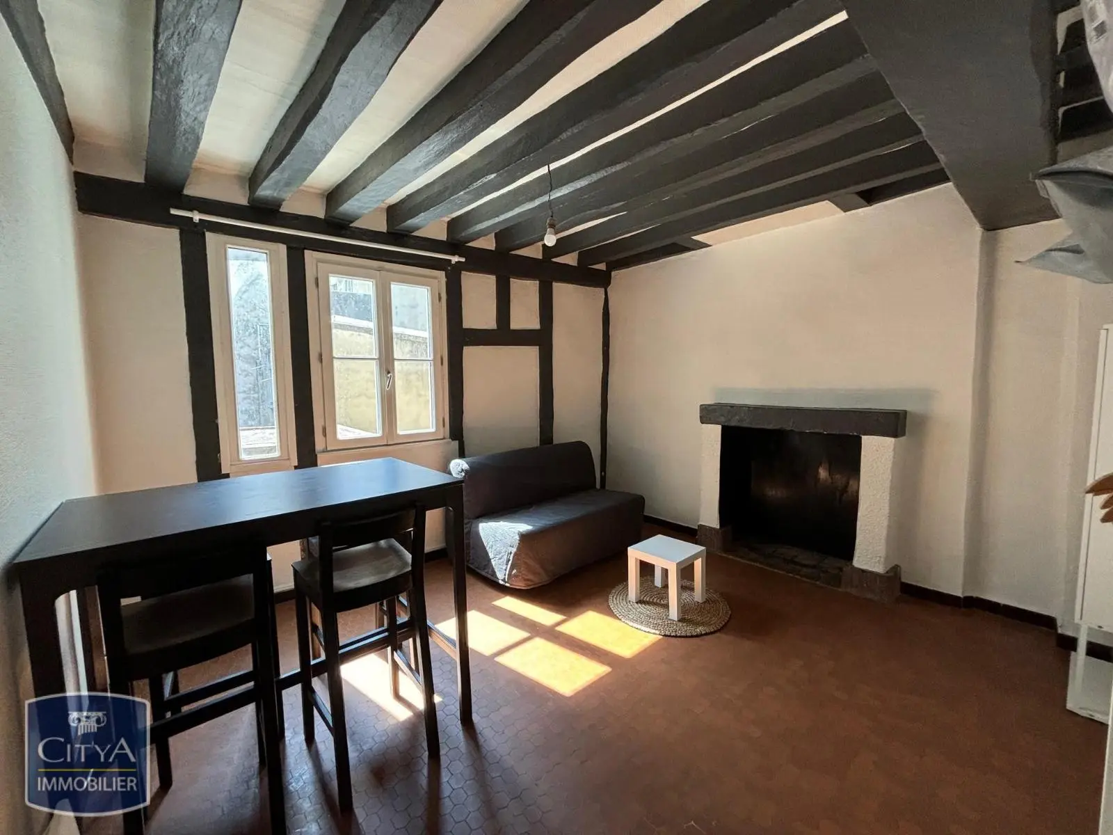 Photo 1 Appartement 1 pièce 25.08m²