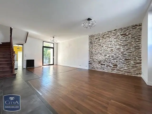 Photo 1 Maison 3 pièces 92.7m²