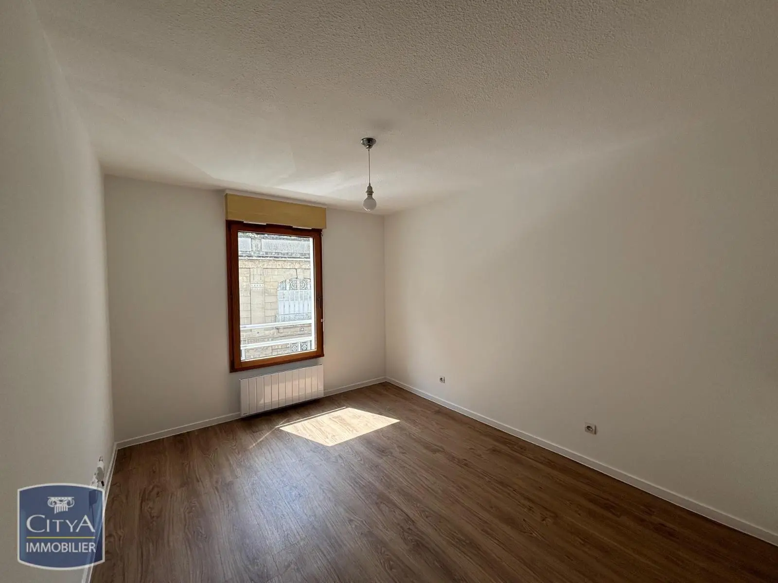 Photo 2 Appartement 1 pièce 18.49m²