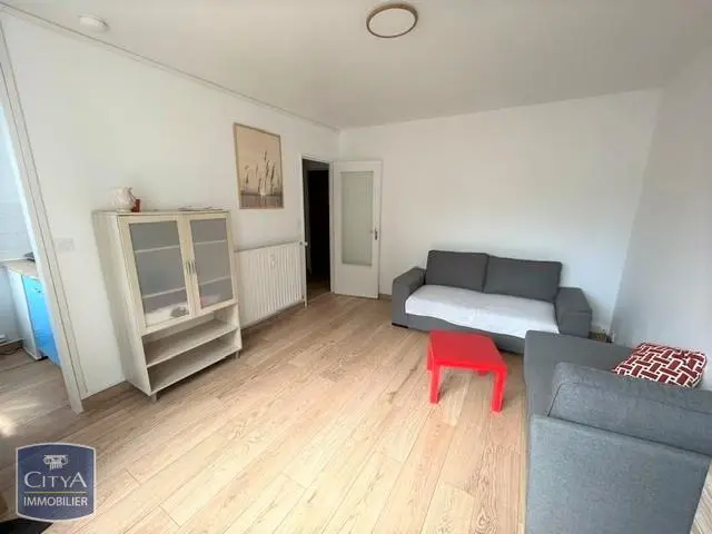 Photo 1 Appartement 1 pièce 23.37m²