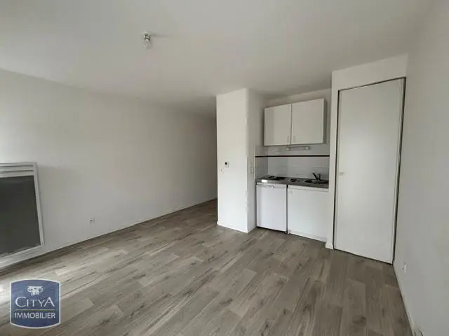 Photo 1 Appartement 1 pièce 25.8m²