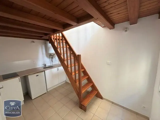 Photo 1 Appartement 1 pièce 16.97m²
