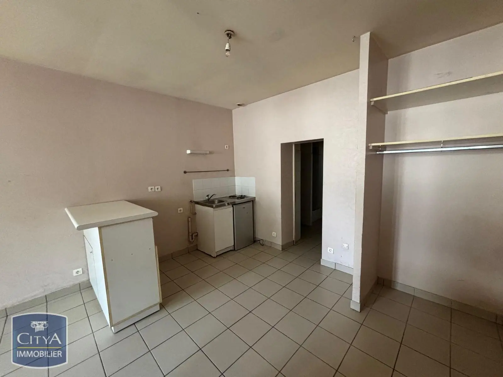 Photo 3 Appartement 1 pièce 29.48m²