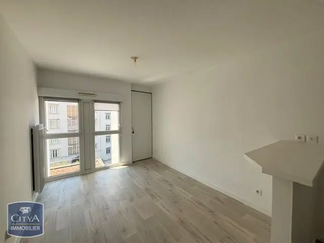 Photo 3 Appartement 2 pièces 39.87m²