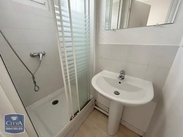 Photo 4 Appartement 1 pièce 16.24m²