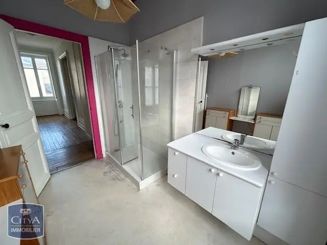 Photo 9 Appartement 7 pièces 201.35m²