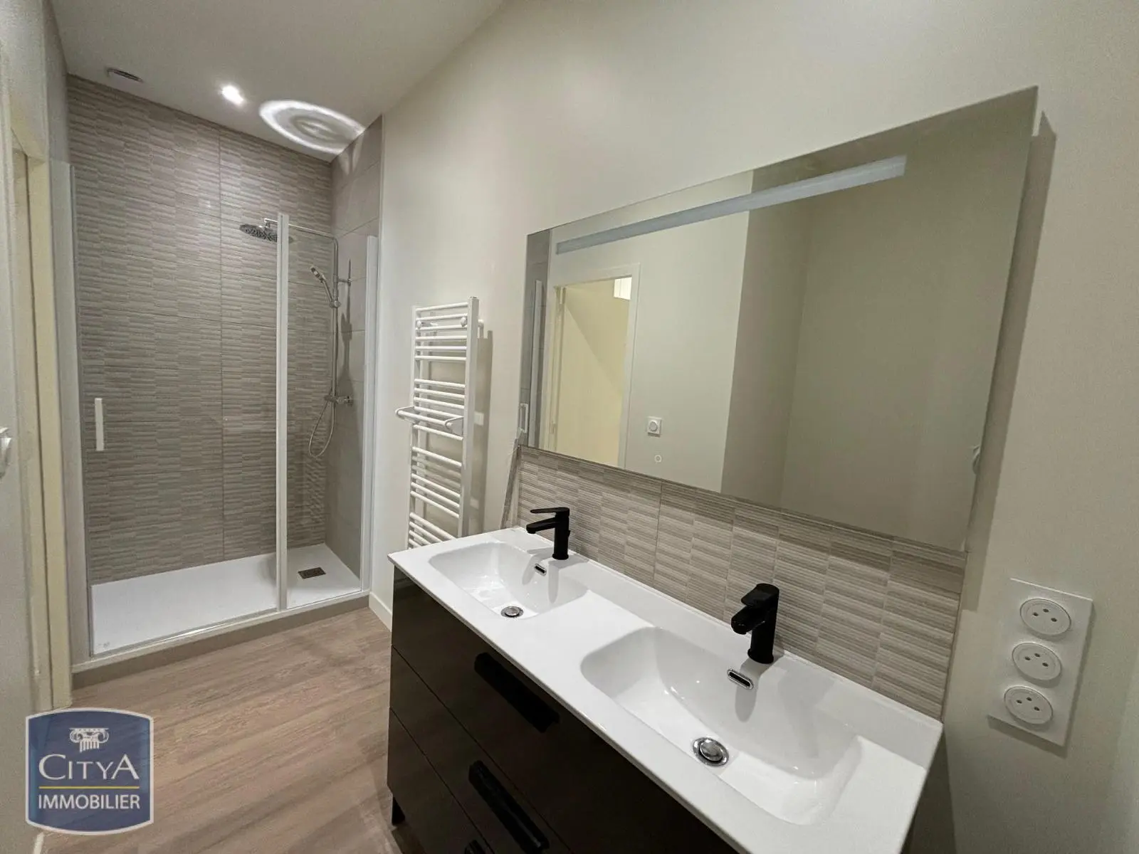 Photo 8 Appartement 3 pièces 84.53m²