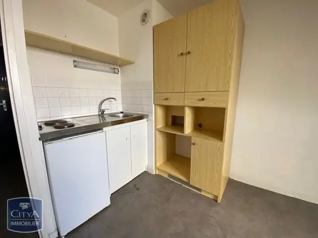 Photo 3 Appartement 1 pièce 16.88m²