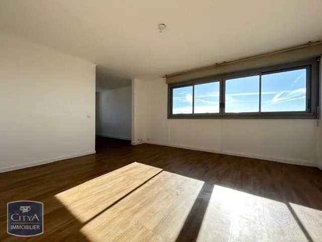 Photo 2 Appartement 4 pièces 83.28m²