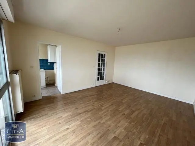 Photo 1 Appartement 1 pièce 28.37m²