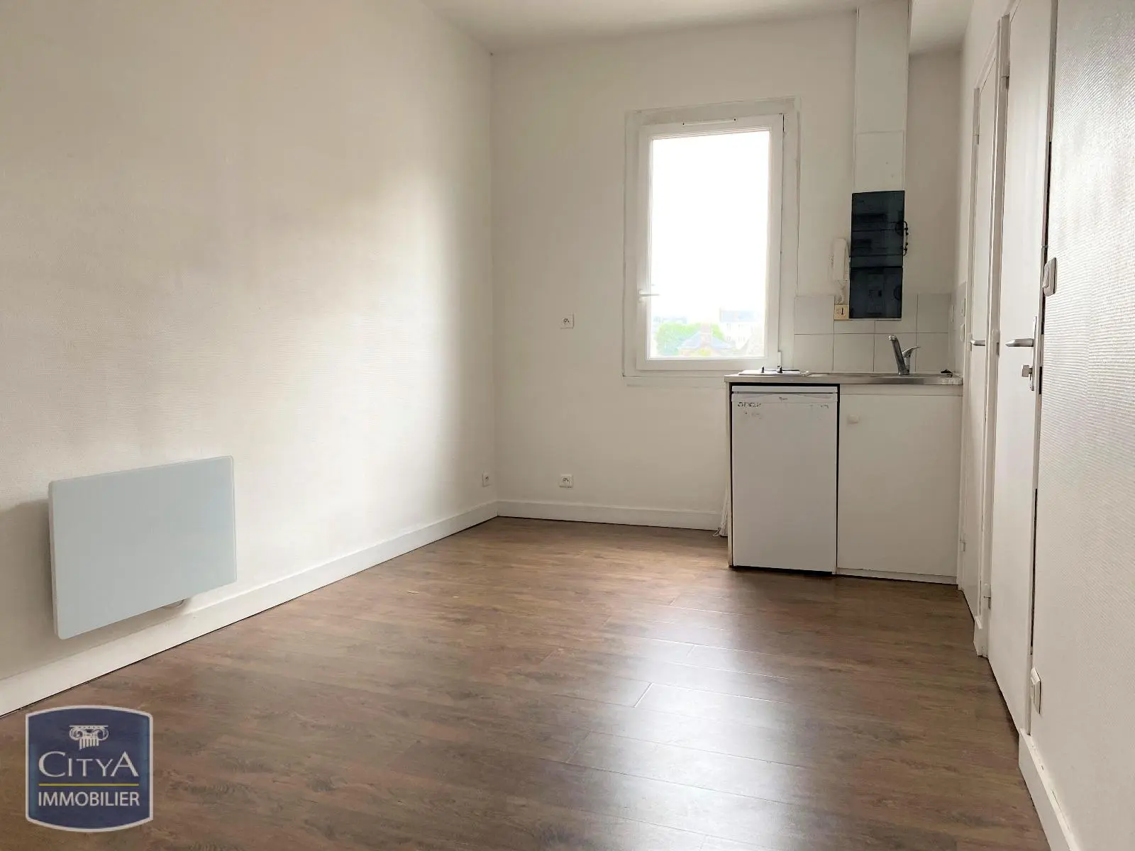 Photo 1 Appartement 1 pièce 16.24m²