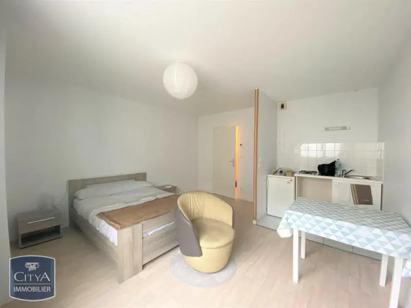 Photo 1 Appartement 1 pièce 25.86m²