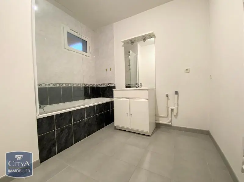 Photo 8 Appartement 3 pièces 73.73m²