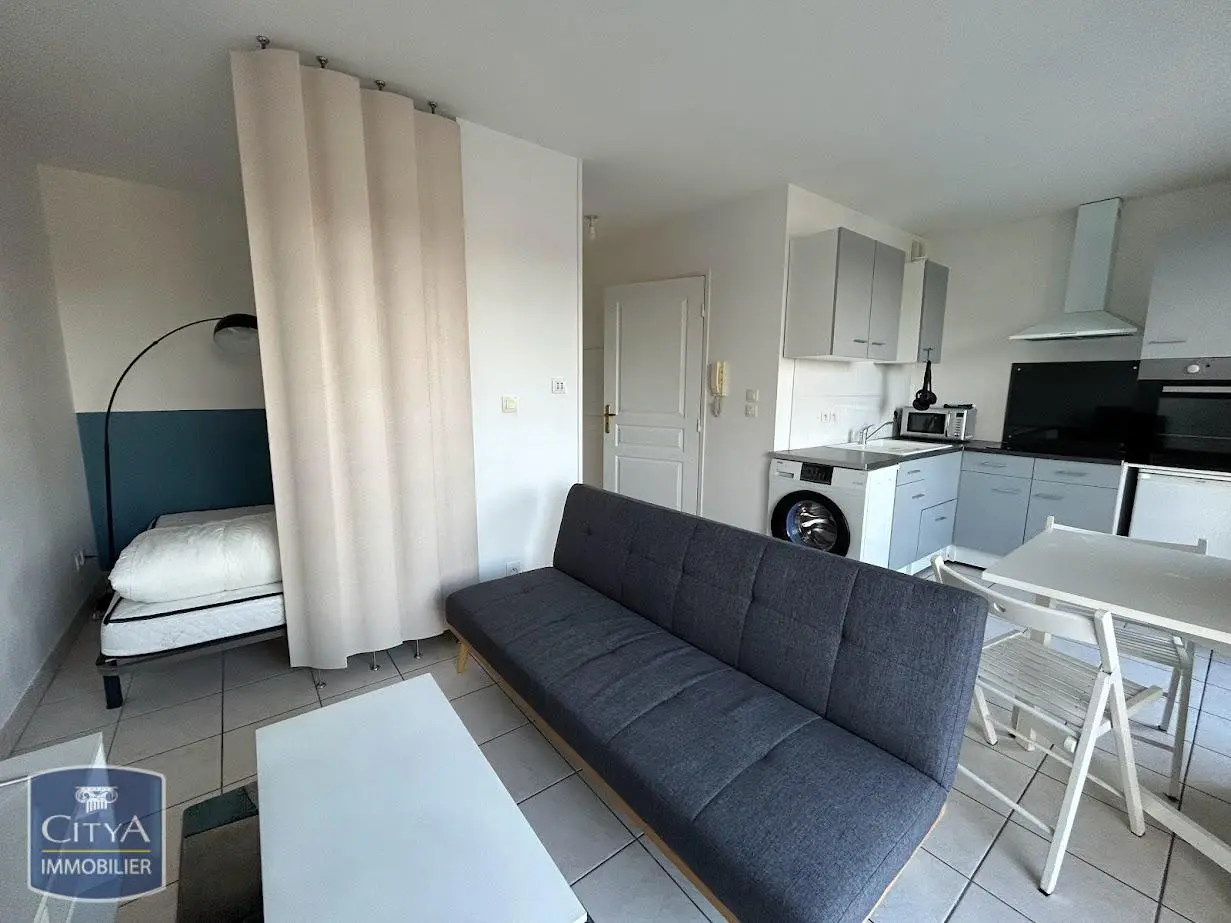 Photo 1 Appartement 1 pièce 24.62m²