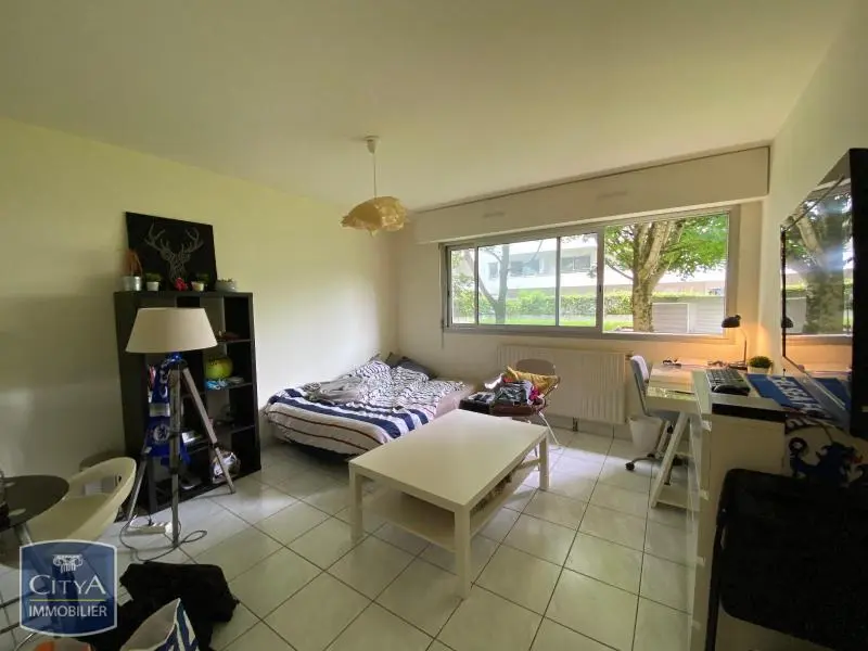 Photo 1 Appartement 1 pièce 23.06m²