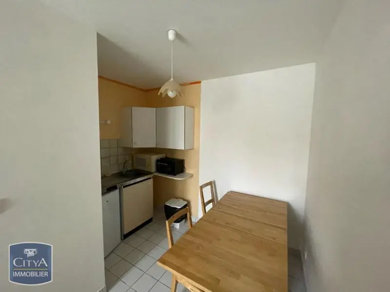 Photo 2 Appartement 1 pièce 18m²
