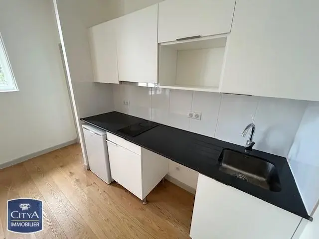 Photo 3 Appartement 1 pièce 24.54m²