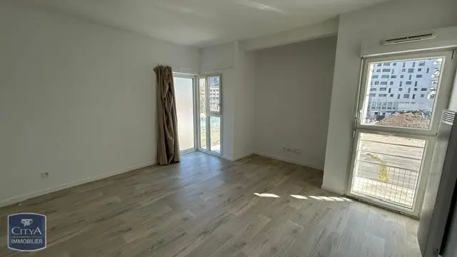 Photo 3 Appartement 1 pièce 25.35m²