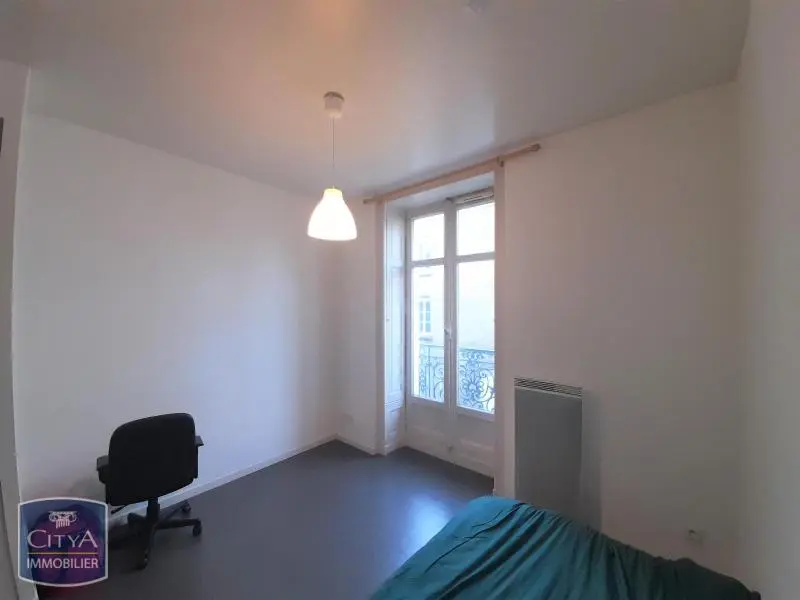 Photo 2 Appartement 1 pièce 14.72m²